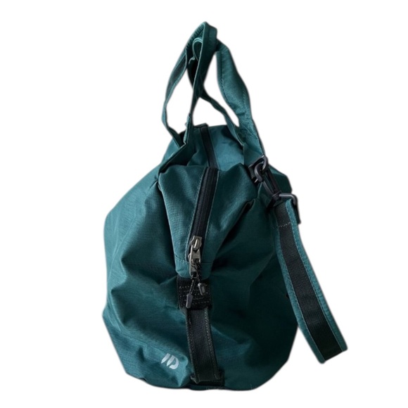 Eddie Bauer Mini Zen Tote Nylon Teal Blue Travel Bag Shoulder Strap Carry On NWT - Picture 6 of 8